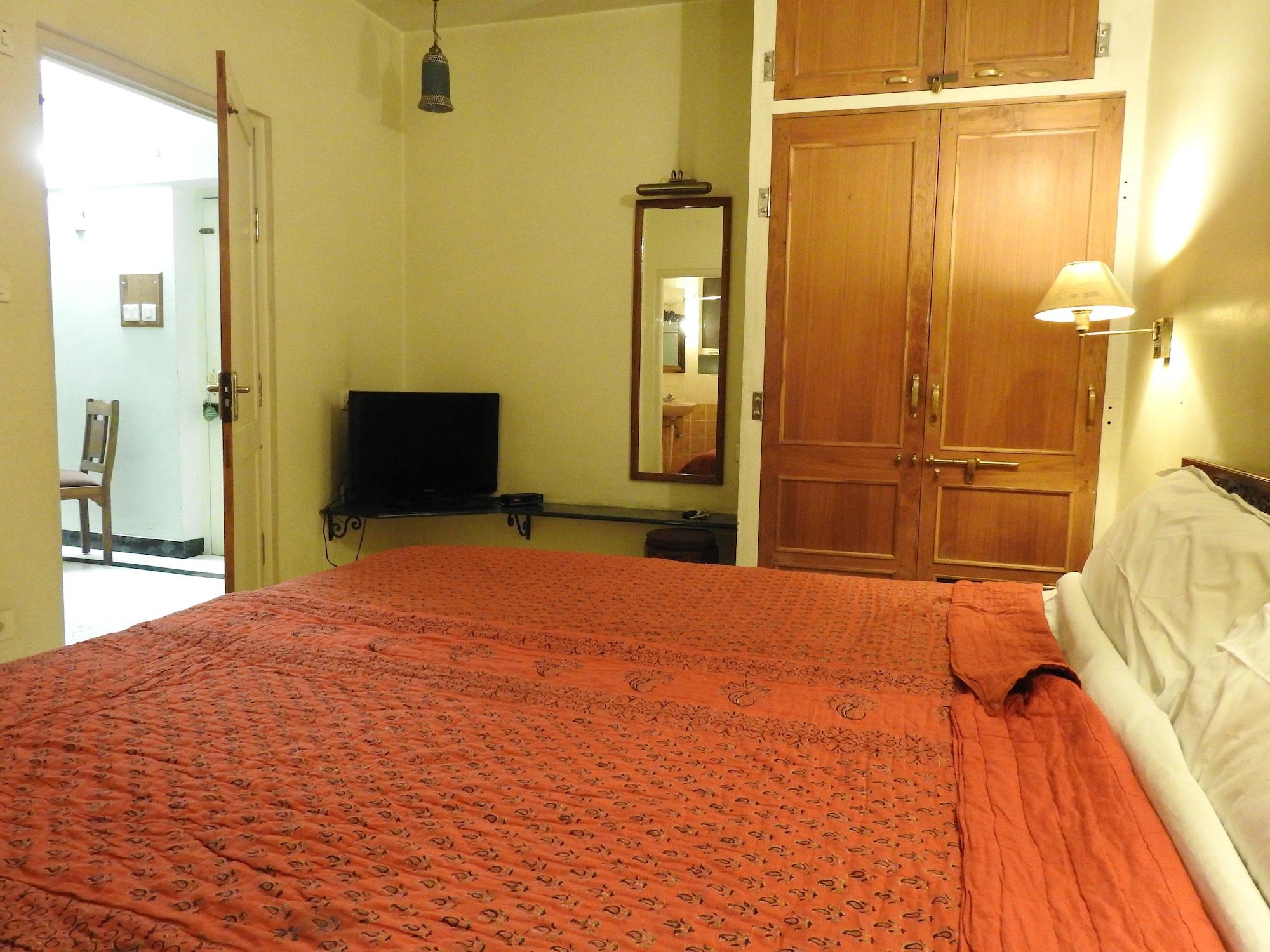 Om Niwas Suite Hotel Dzsaipur Kültér fotó